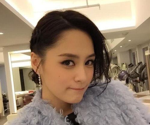 娱乐吃瓜女经纪人,吃瓜女经纪人背后的故事