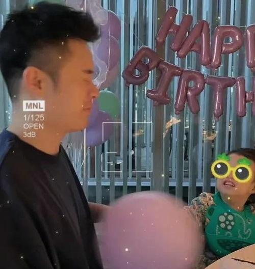 小超娱乐吃瓜